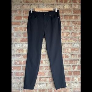 Oiselle Lightweight Geo Print Travel Pants🖤